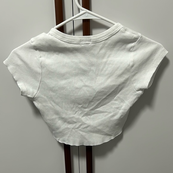 garage white cropped top - Picture 2 of 2